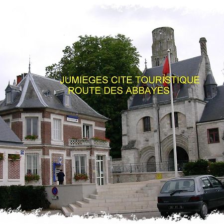 La Bonne Famille Hotel Jumièges Exterior foto
